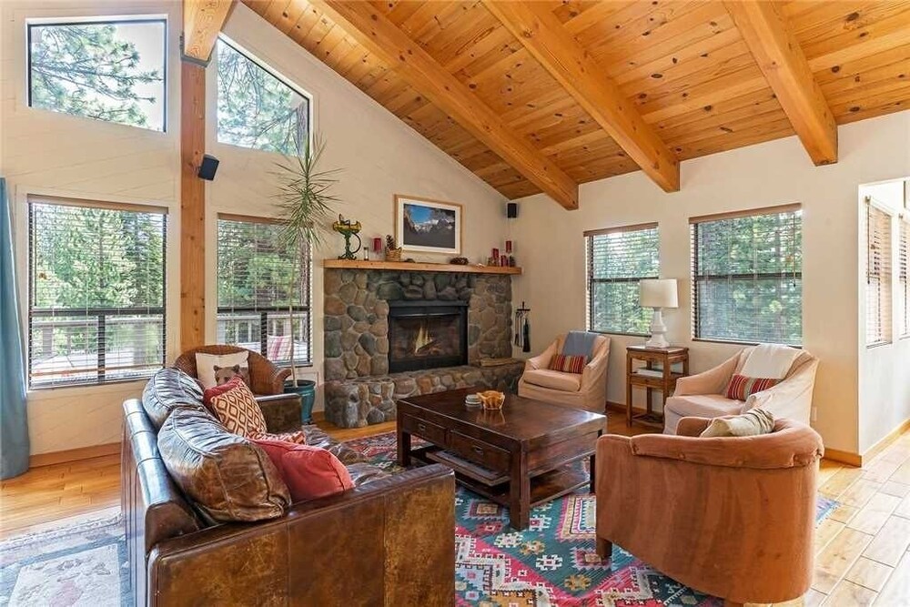 578 Knotty Pine 3 Bedrooms 2 Bathrooms Home In Incline