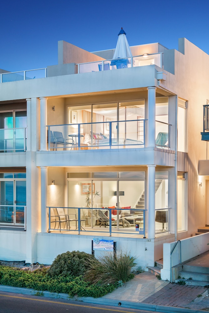 Adelaide Luxury Beach House Adelaide, AUS - Best Price Guarantee