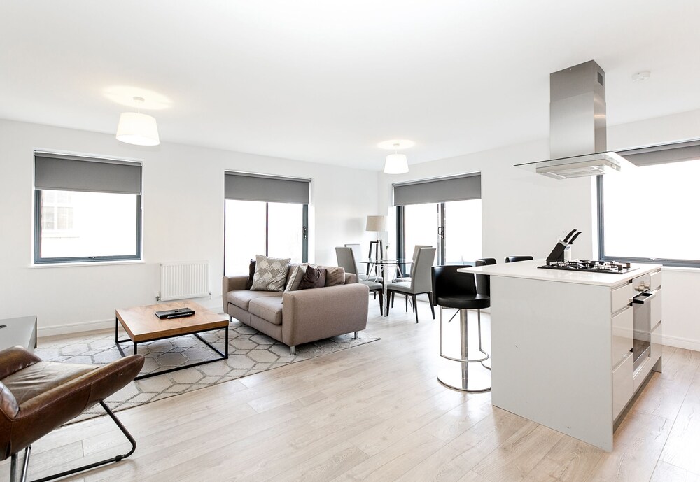 City Aldgate Apartments London Gbr Best Price Guarantee - 