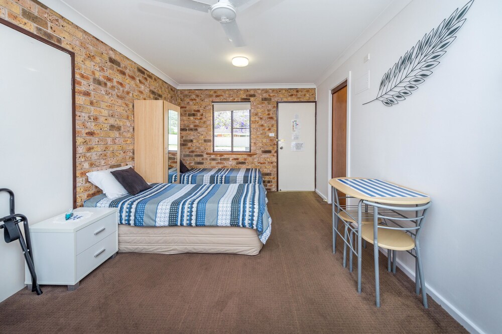 Lemon Tree Passage Motel