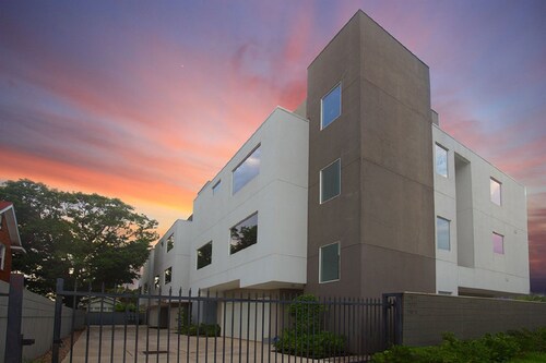 Check Expedia for Availability of Luxury Home Minutes Away From NRG Staduim