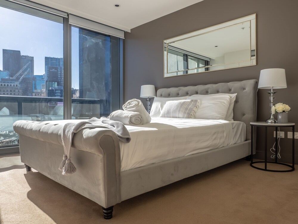 Sanctuary Apartments - Freshwater Place