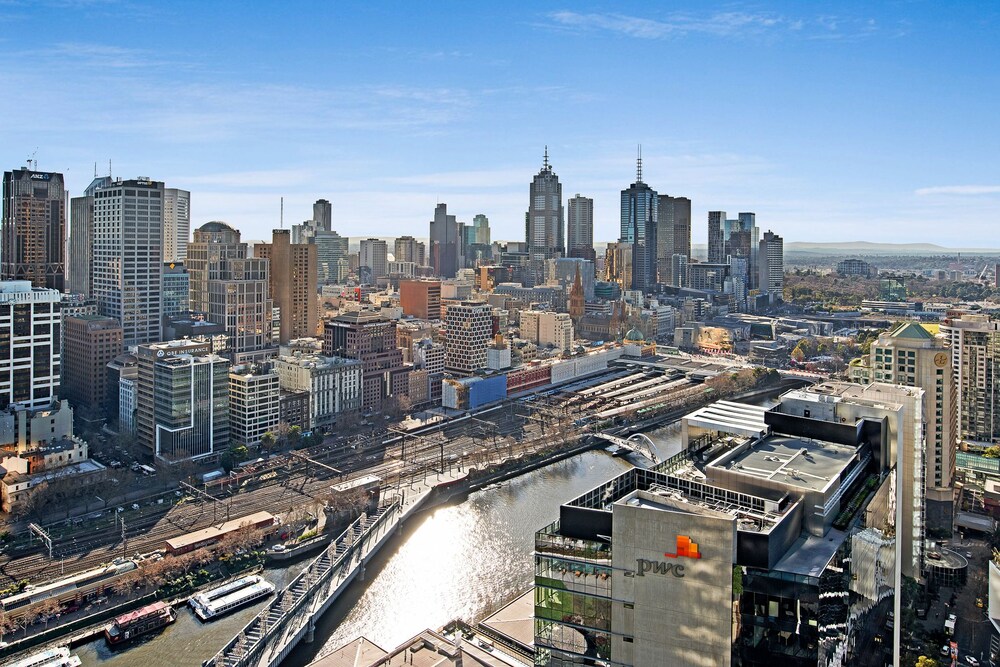 Sanctuary Apartments - Freshwater Place