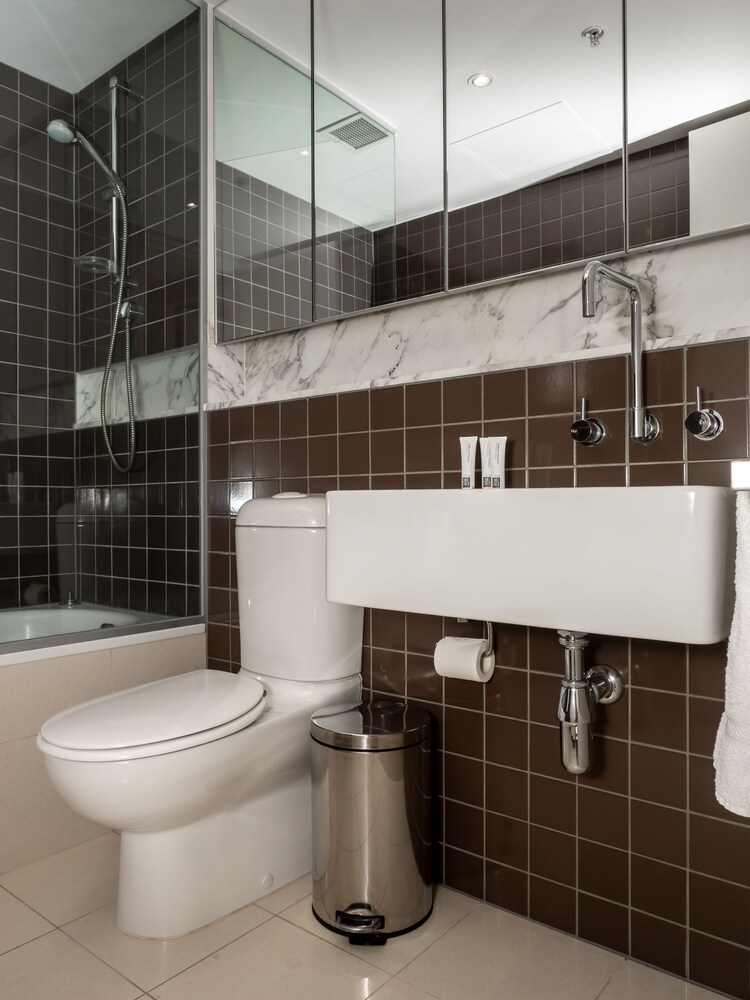Sanctuary Apartments - Freshwater Place