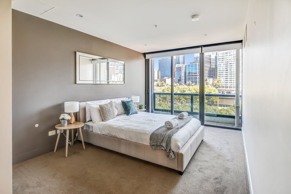 Sanctuary Apartments - Freshwater Place