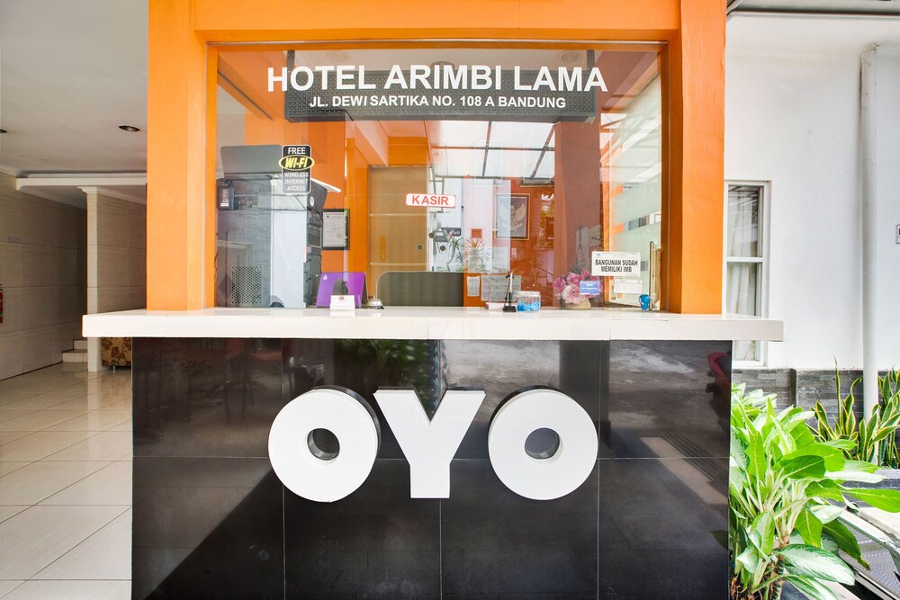 Capital O3270 Hotel Arimbi Baru Dewi Sartika In Bandung Hotel Rates Reviews On Orbitz