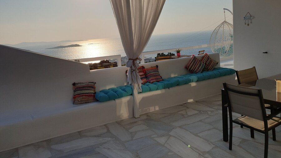Sand Lily Mykonos