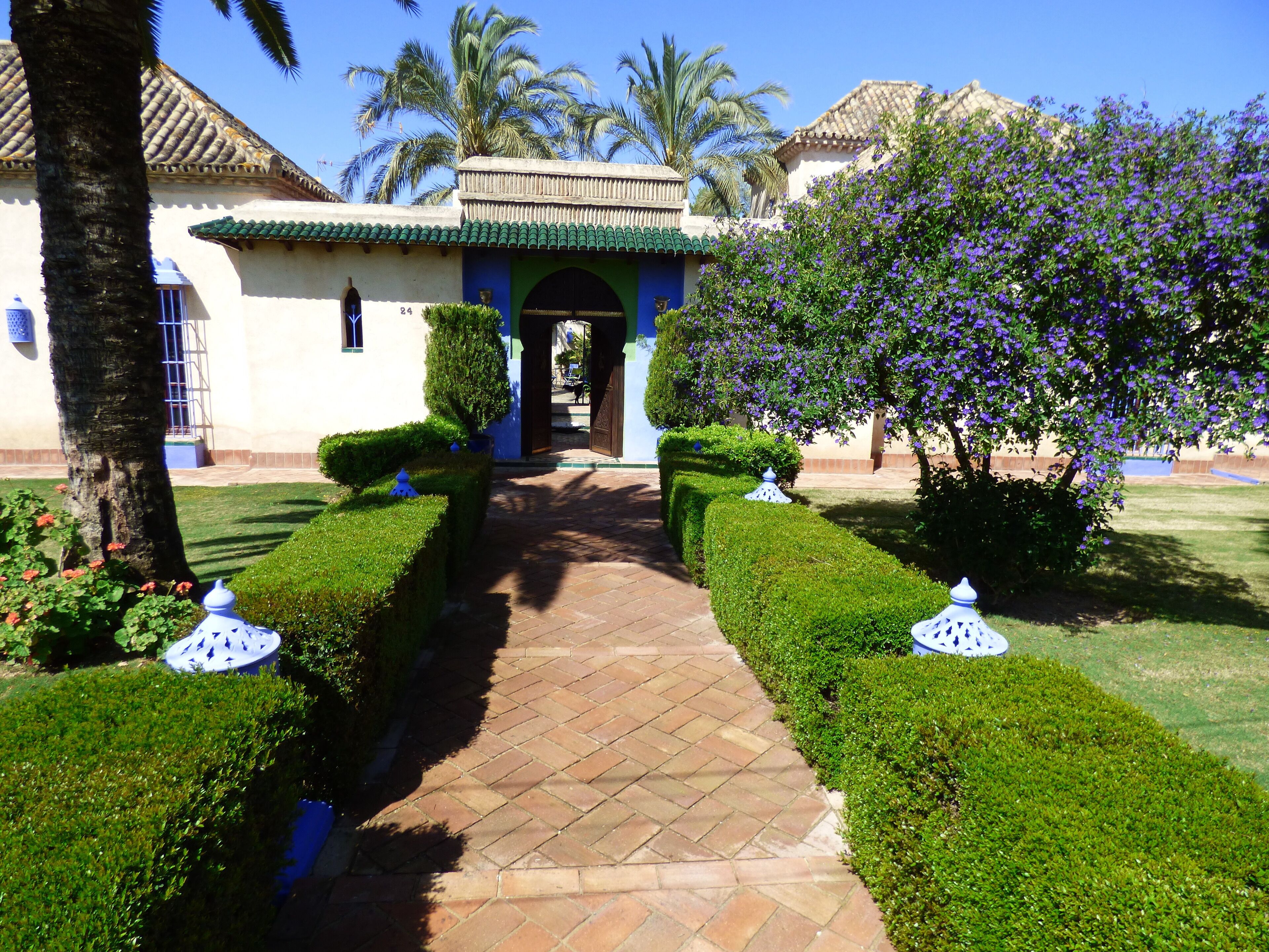 House OF Dream 8Km From Sevilla Andalusian Patios and Gardens With Private Pool in Mairena del Aljarafe in Mairena del Aljarafe, Spain
