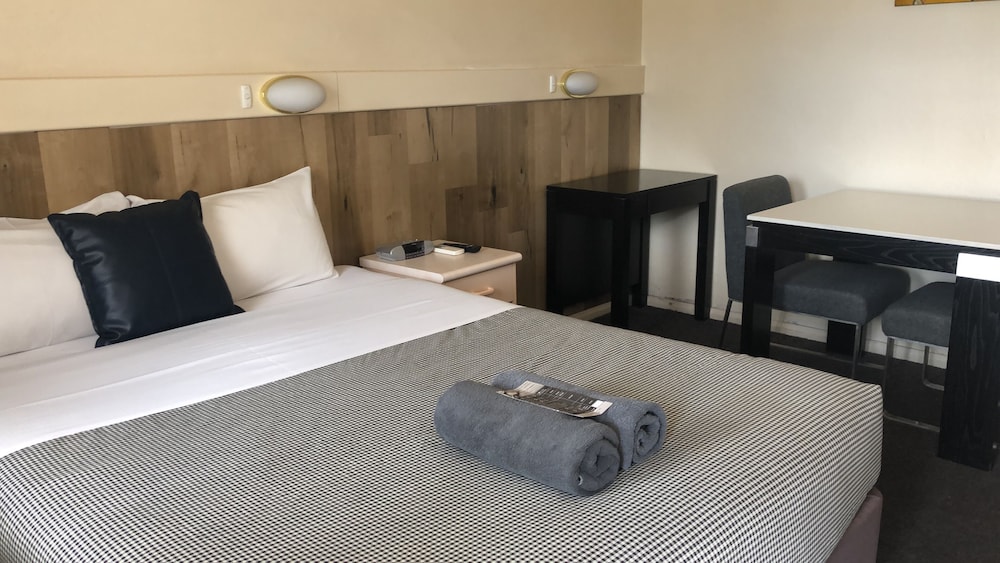 Wattle Tree Motel