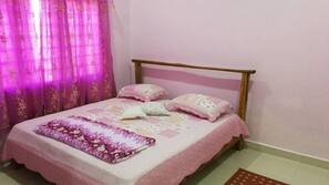 4 Schlafzimmer, Bügeleisen/Bügelbrett, kostenloses WLAN