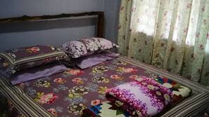 4 Schlafzimmer, Bügeleisen/Bügelbrett, kostenloses WLAN