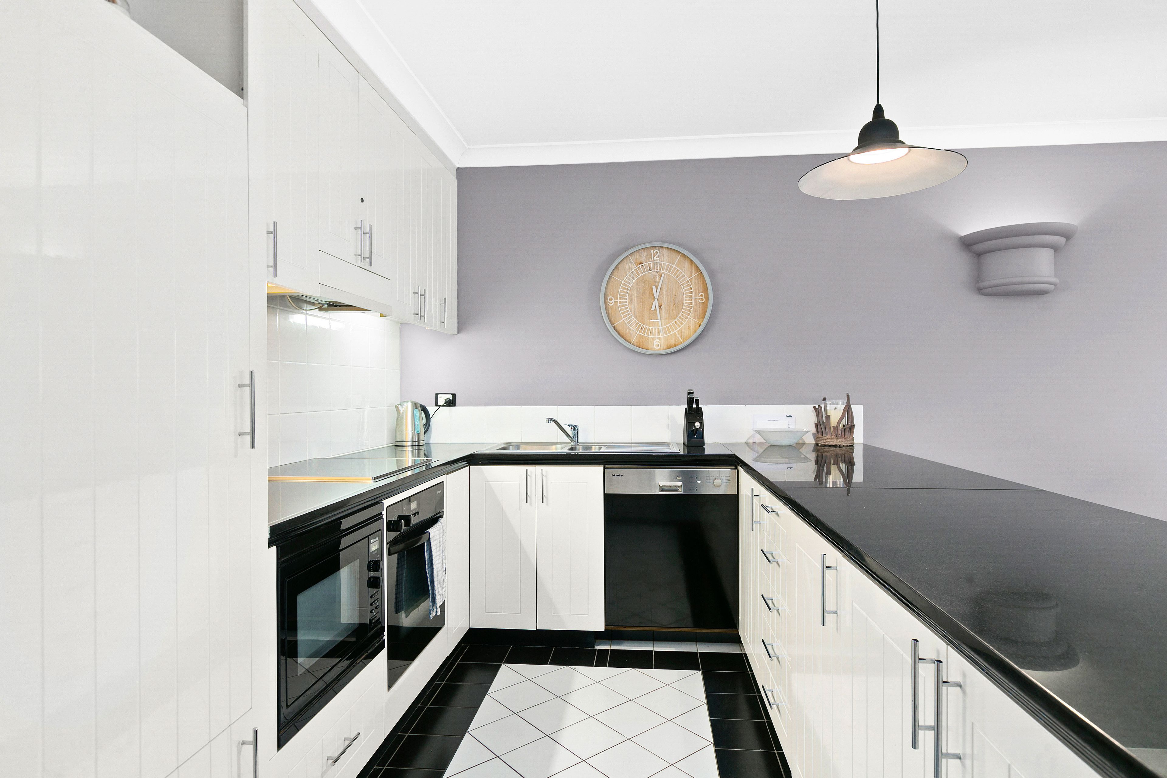 Poolside Apt. In Alamanda Beachfront Resort (41)