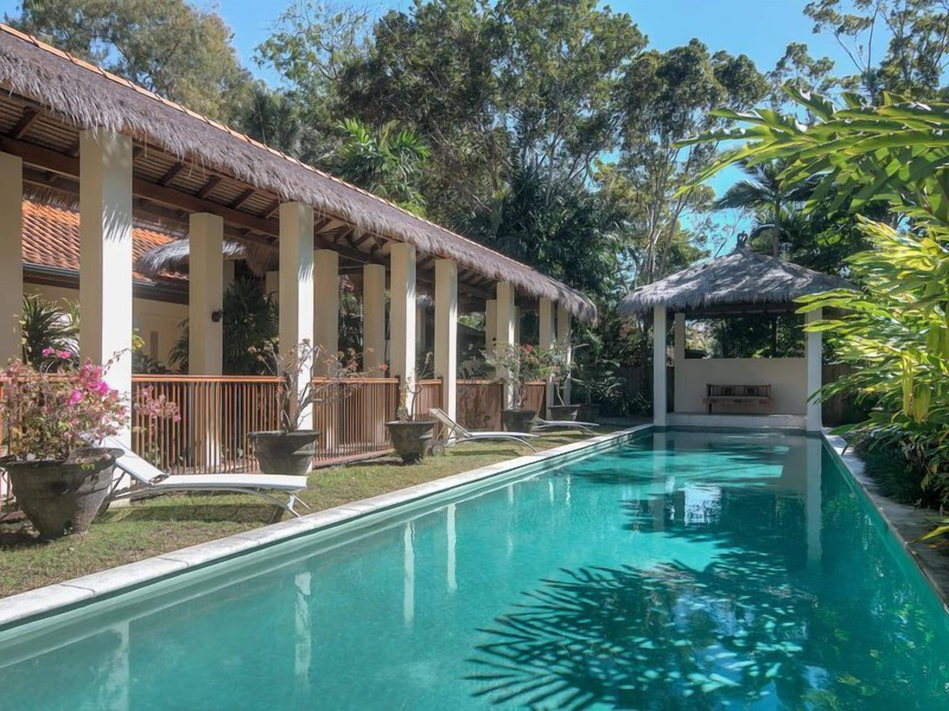 Beachfront Surya Villa