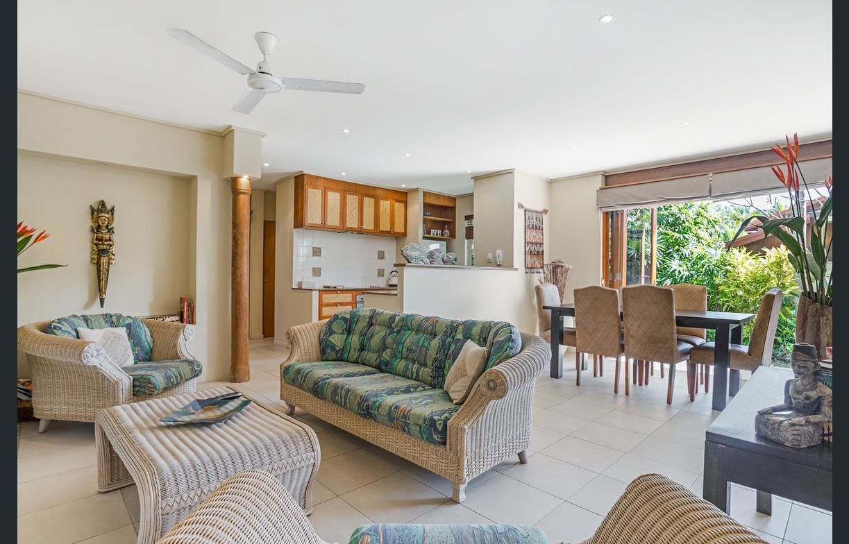 Beachfront Surya Villa