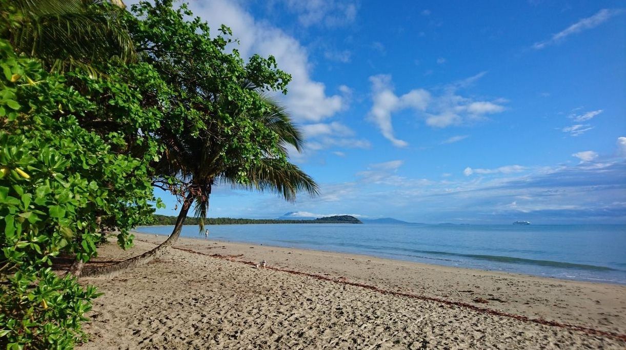 Beachfront Surya Villa