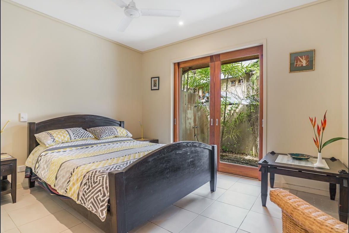 Beachfront Surya Villa