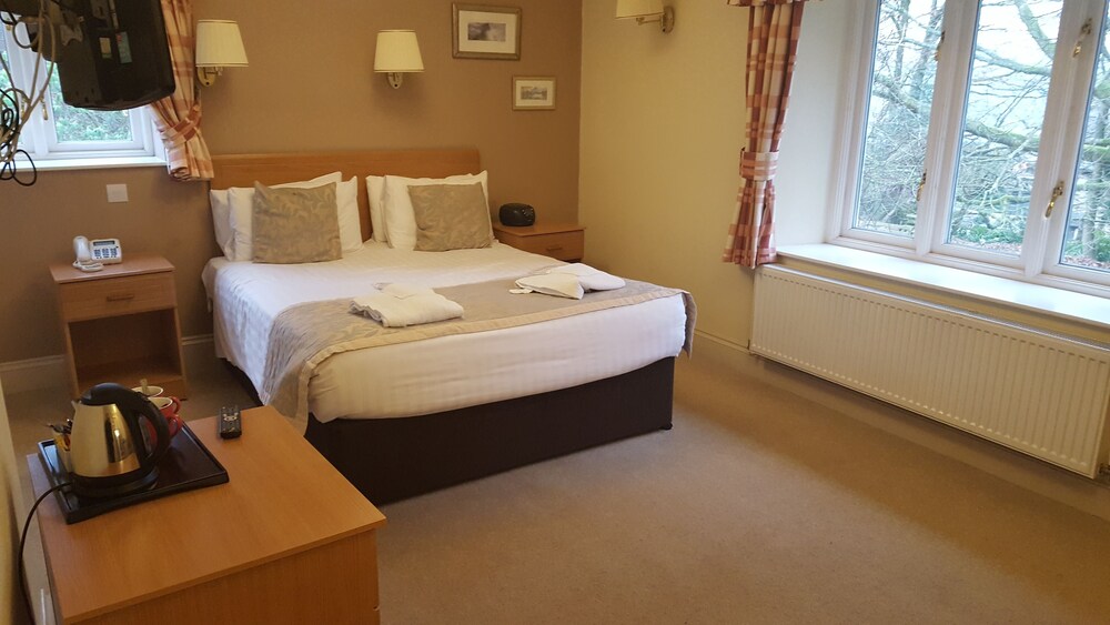 Room, Windermere Manor Hotel