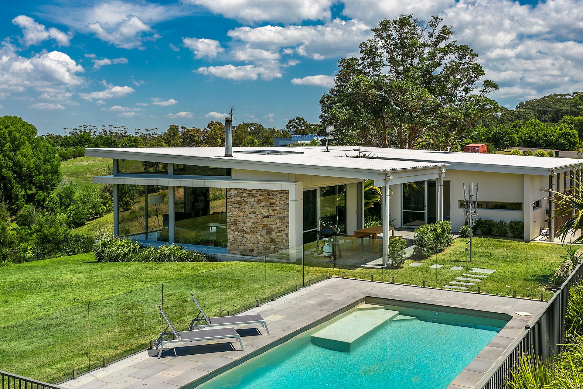 Broken Ridge - Contemporary coastal retreat