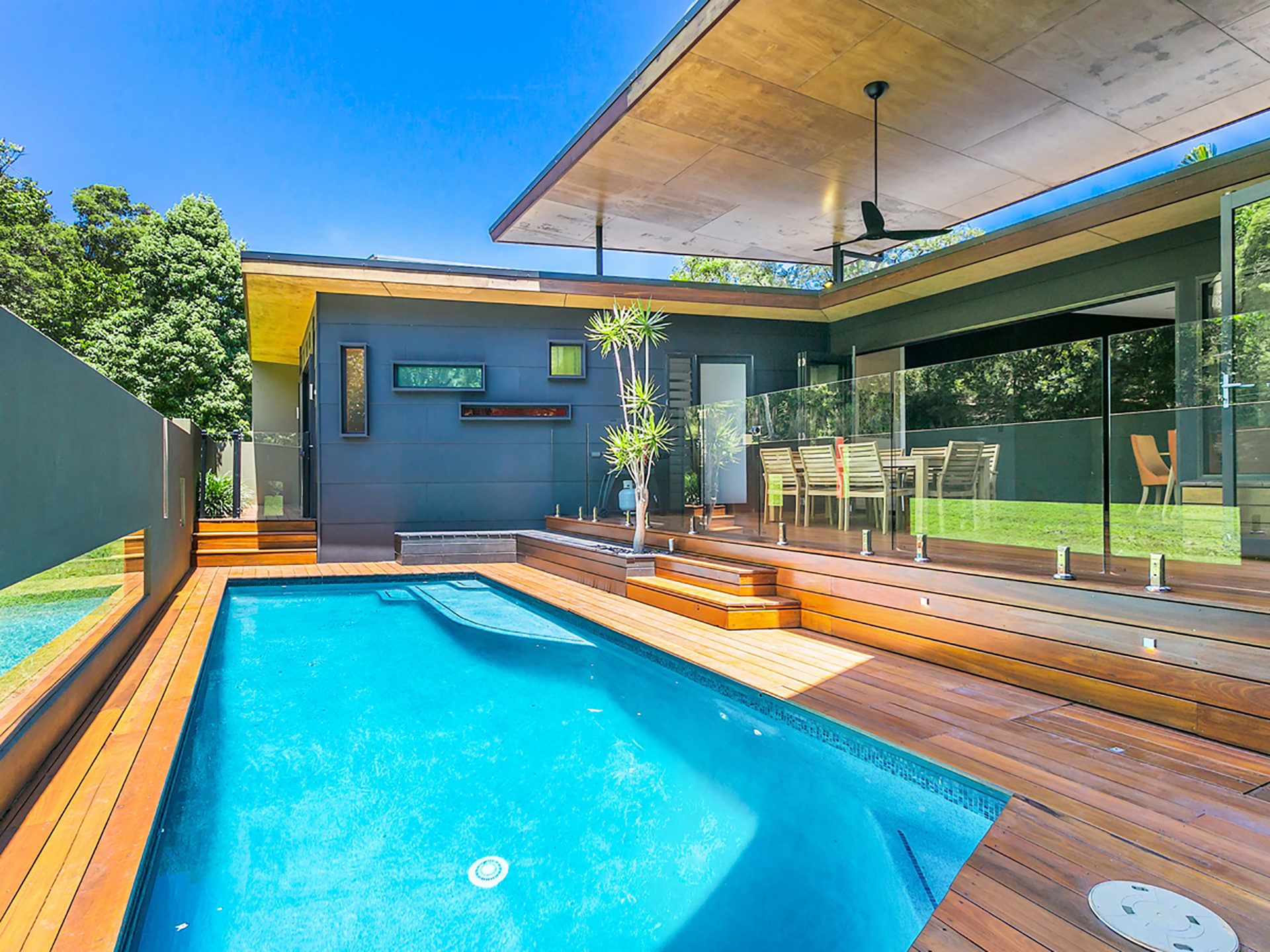 Seaview Sanctuary - award winning architecture