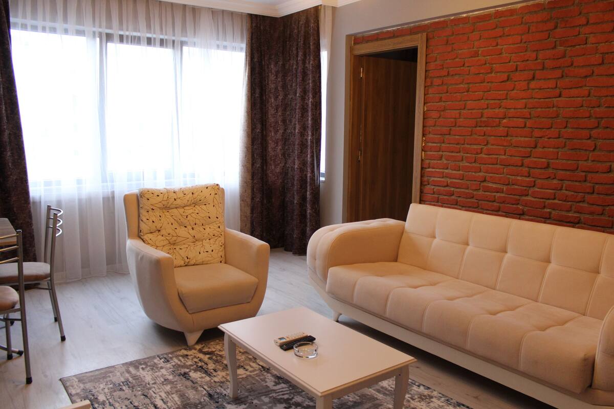 Gurleyen Apart Otel In Izmir Turkey Expedia
