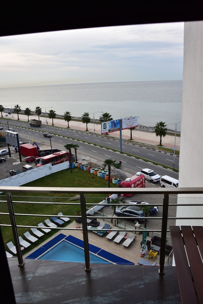 Foto - Batumi Palm Hotel