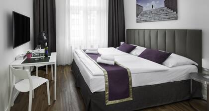 Elizabeth Suites