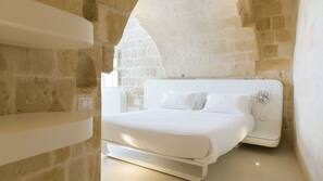 Biancheria da letto di alta qualità, minibar, una cassaforte in camera