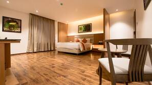 Minibar, desk, iron/ironing board, free WiFi