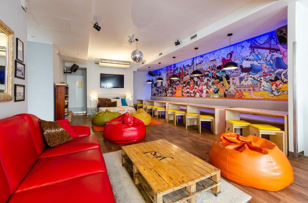 Photo - Yes Lisbon Hostel