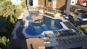 Indoor pool, outdoor pool