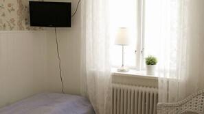 Skrivbord, strykjärn/strykbräda och gratis wi-fi