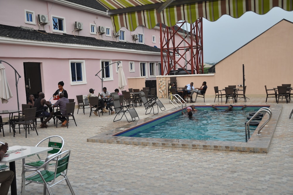 3 Star Hotels