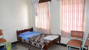 Bureau, draps fournis