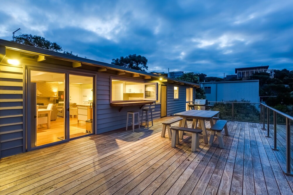 Banksia Back Beach House