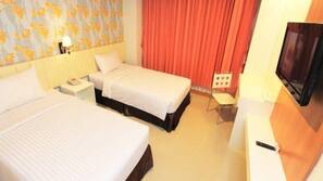 In-room safe, desk, rollaway beds, free WiFi