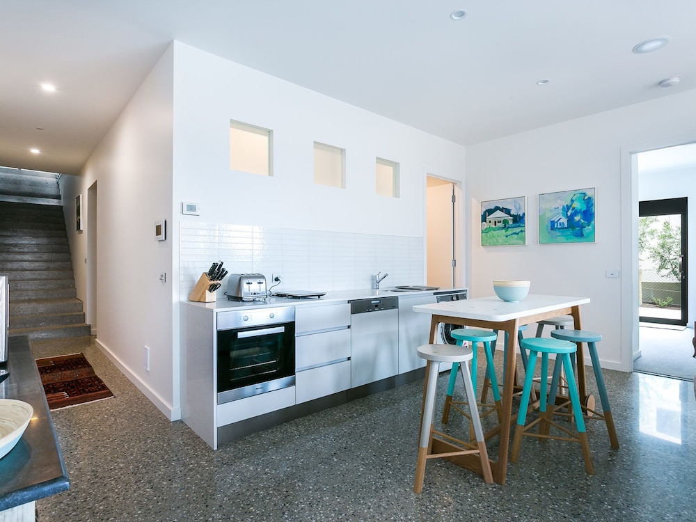 Lansdowne Villa