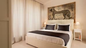 2 bedrooms, free cots/infant beds, free WiFi, linens
