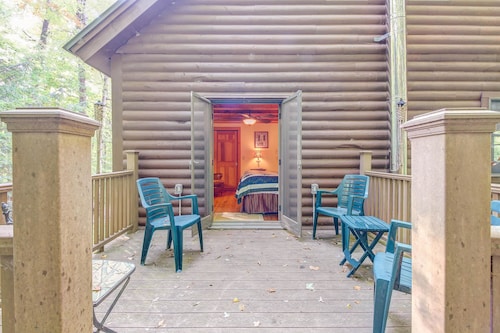 Check Expedia for Availability of Omi’s Cabin Vacation Home 4