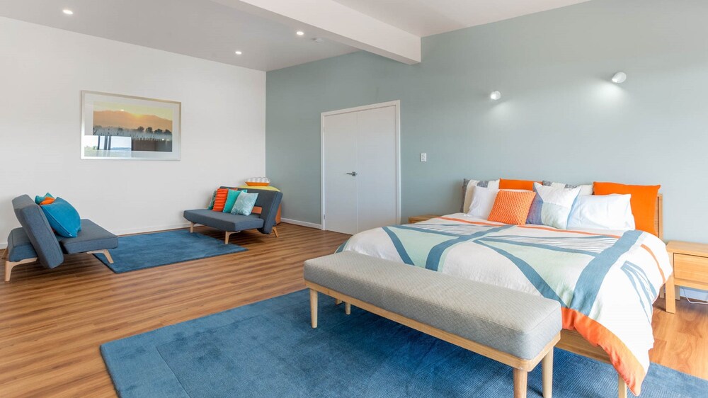 Encounter Beach House