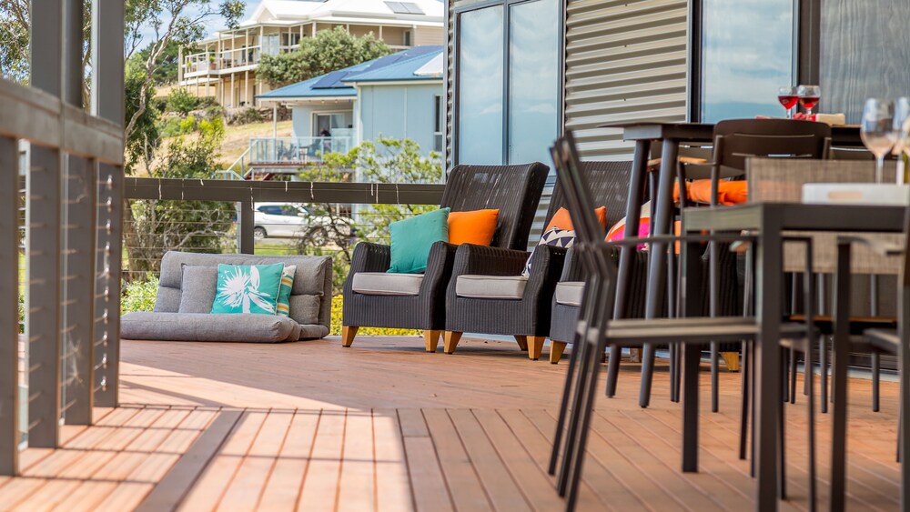 Encounter Beach House