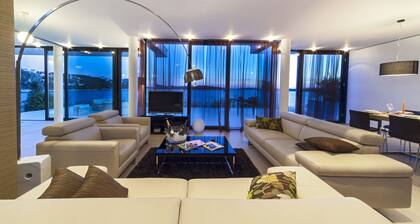 Golden Rays Luxury Villas
