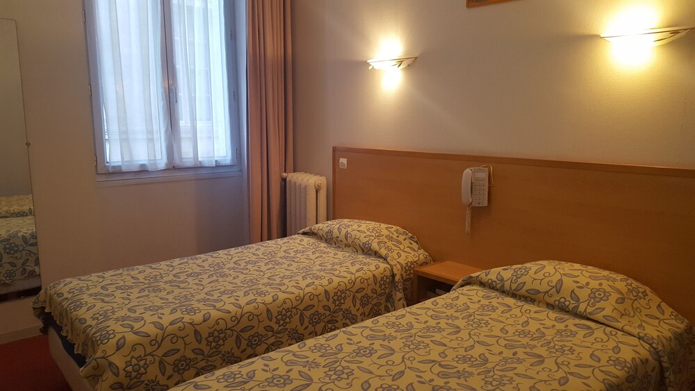acanthe hotel (bordeaux, fra) |