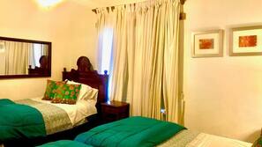 Premium bedding, in-room safe, individually decorated