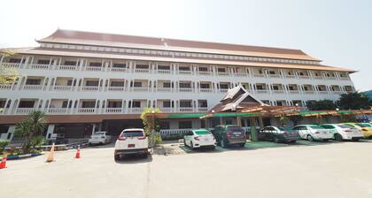 Amorn Sukhothai Hotel