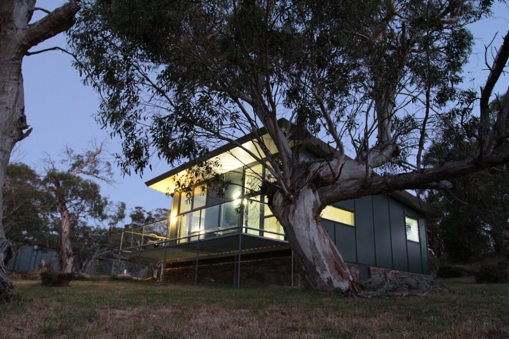 Ecocrackenback 11 'Sustainable chalet close to the slopes.'