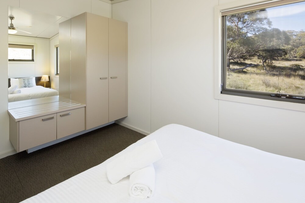 Ecocrackenback 11 'Sustainable chalet close to the slopes.'