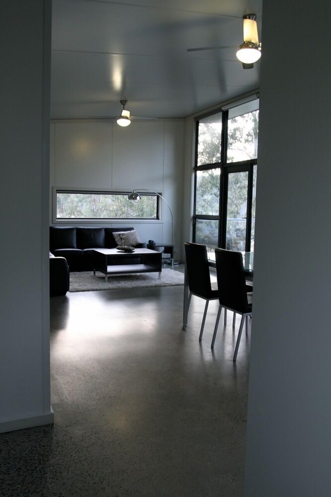 Ecocrackenback 19 'Sustainable chalet close to the slopes.'