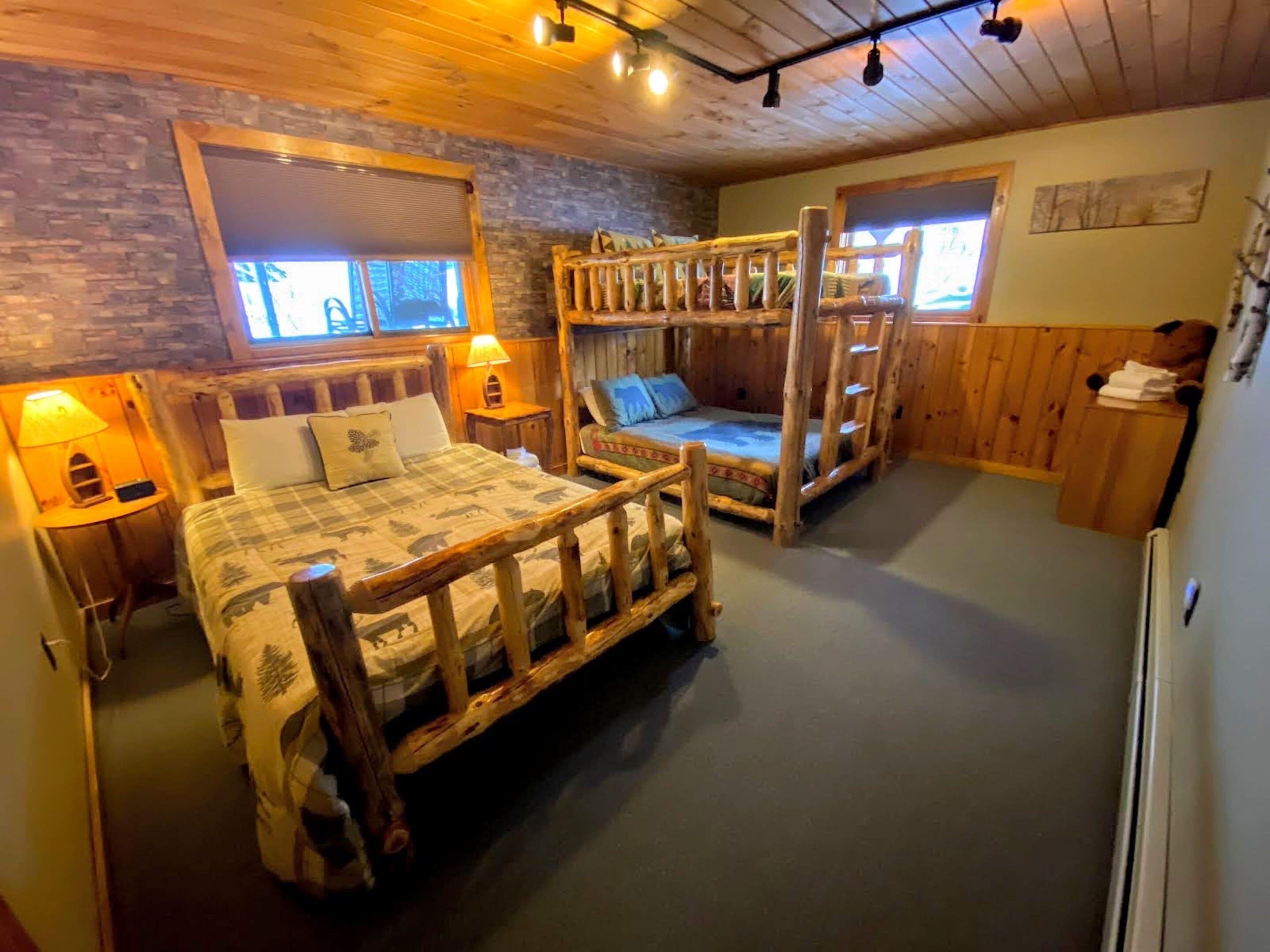 Moose Lodge and Cabins by Bretton Woods Vacations in Bretton Woods, United States