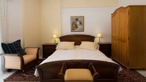 Premium bedding, free WiFi