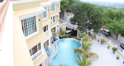 LEBON Appart Hotel